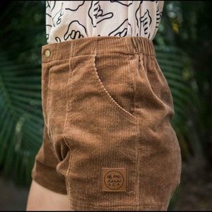 Corduroy shorts